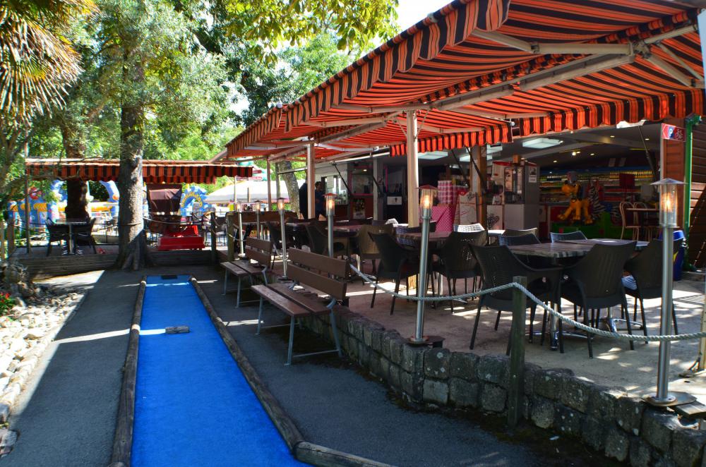 Mini Golf de La Rochelle : Snack-bar, Glacier, Crêperie en plein centre ville de La Rochelle